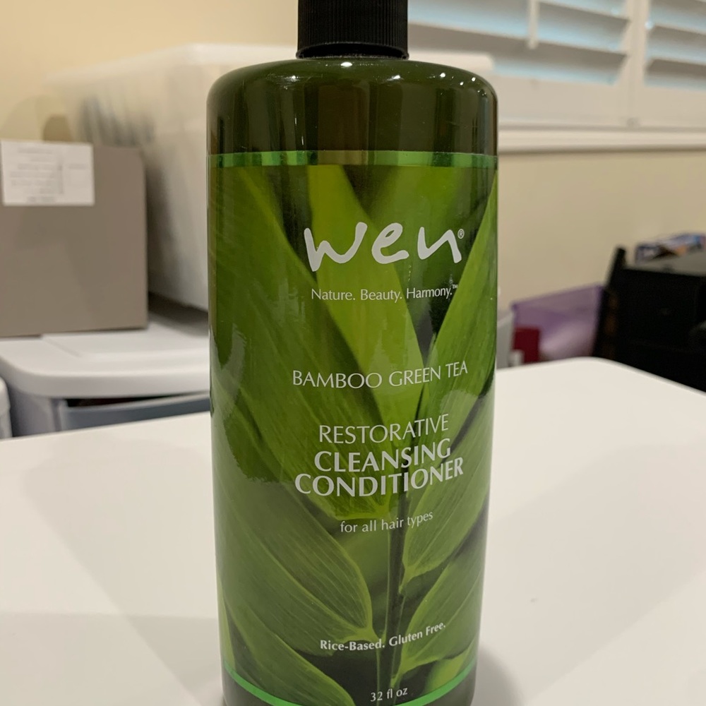 Wen Chaz Dean conditioning shampoo